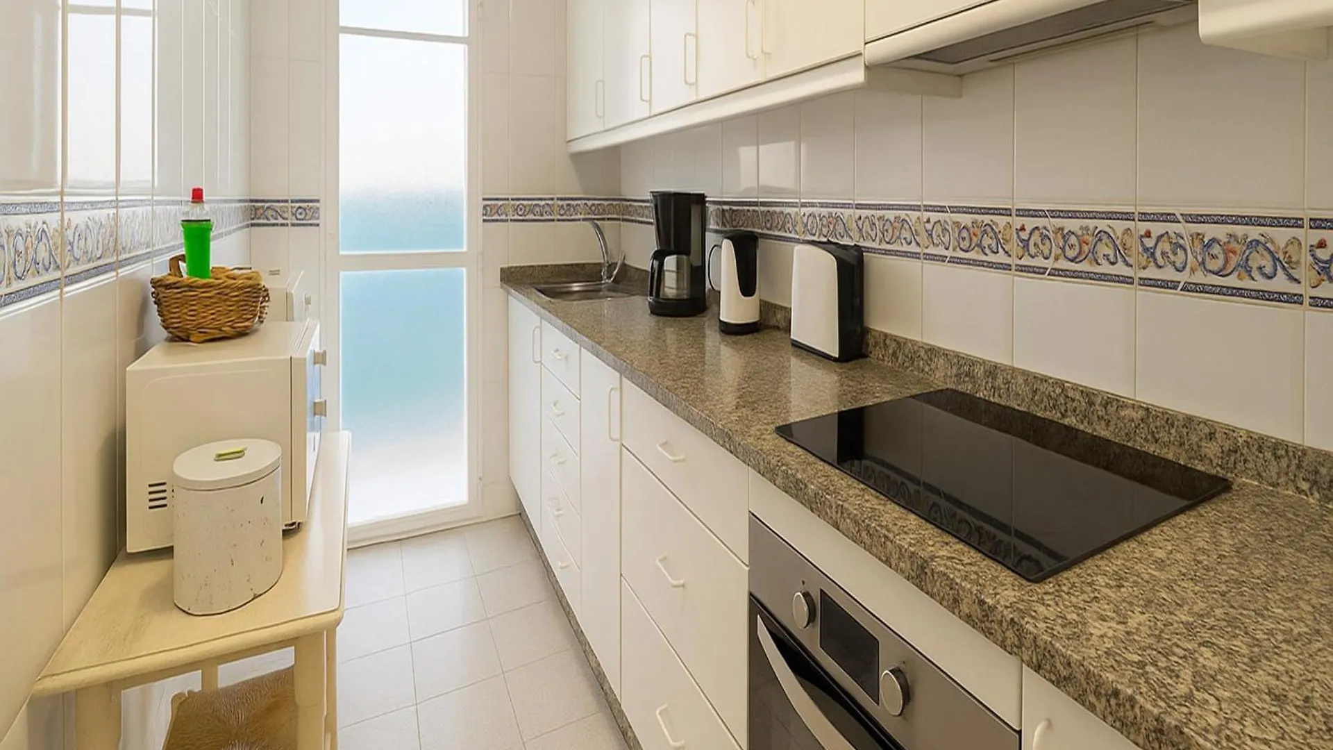 Vistamar Apartment-Beachfront Marbella