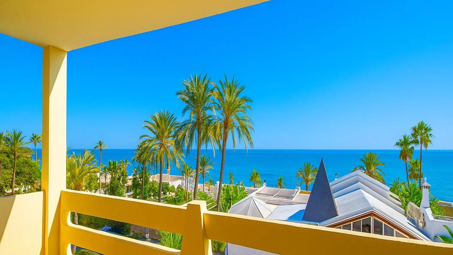 Vistamar Apartment-Beachfront Marbella